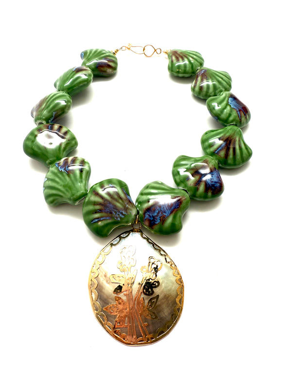 Golden Bloom Antique Shell Necklace